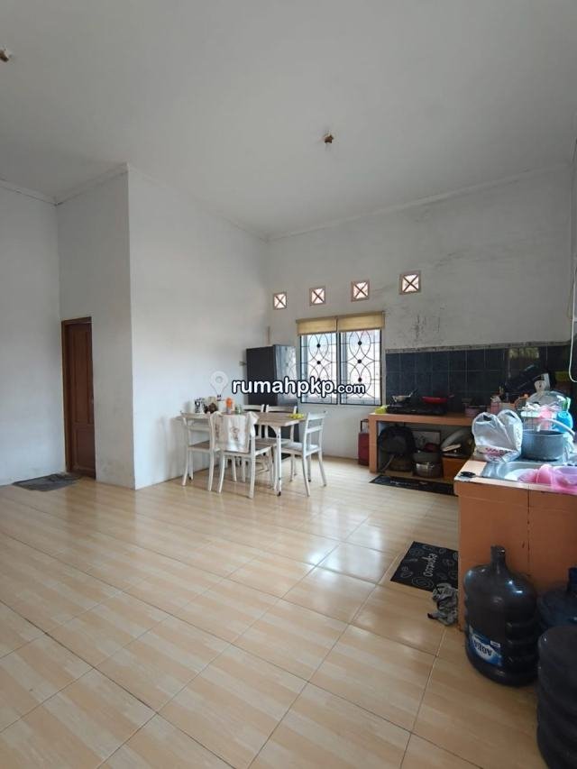 Rumah 2 KT di Selindung, Samping Green Land GBK — SHM — foto 4