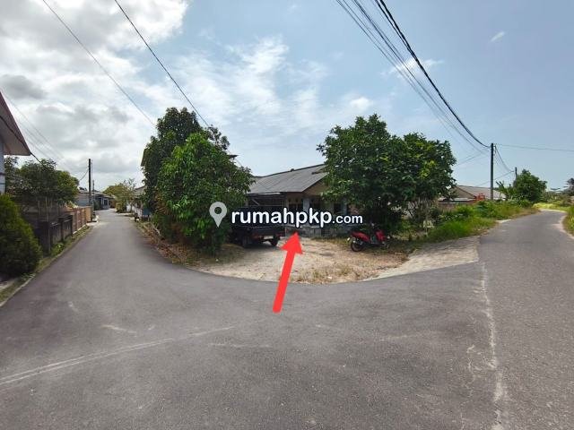 Rumah Siap Huni 3 KT di Parit Lalang — LB 227 m², SHM — foto 2