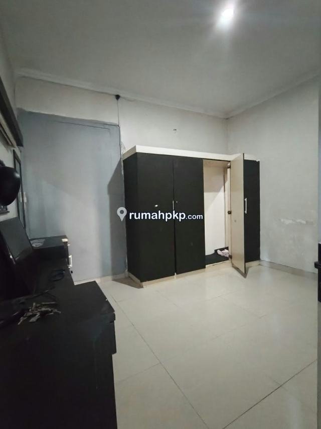 Rumah Hook 2 Lantai 4 KT di Graha Loka Selindung — 272 m², SHM — foto 7