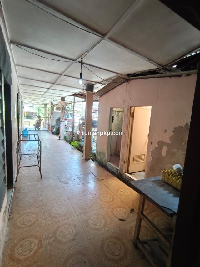 Rumah + Kost 4 Pintu di Jl. Balai — Dekat Alun-Alun Kota — foto 4