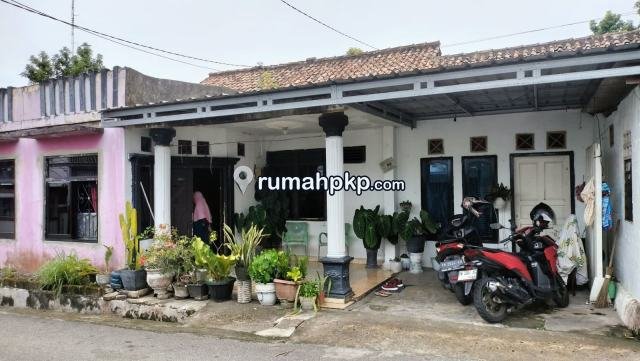 Rumah Full Bangunan 2 KT di Bukit Baru — 240 m², SHM — foto 1