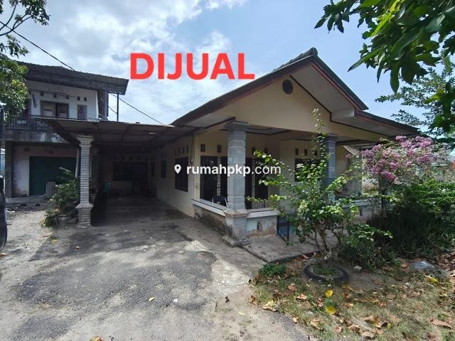 Rumah 3 KT di Parit Lalang — Bangunan 227 m², Siap Huni — foto 2