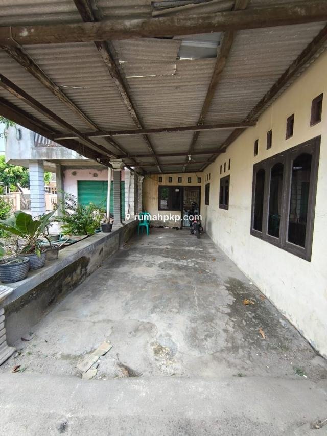 Rumah 3 KT di Parit Lalang — Bangunan 227 m², Siap Huni — foto 5