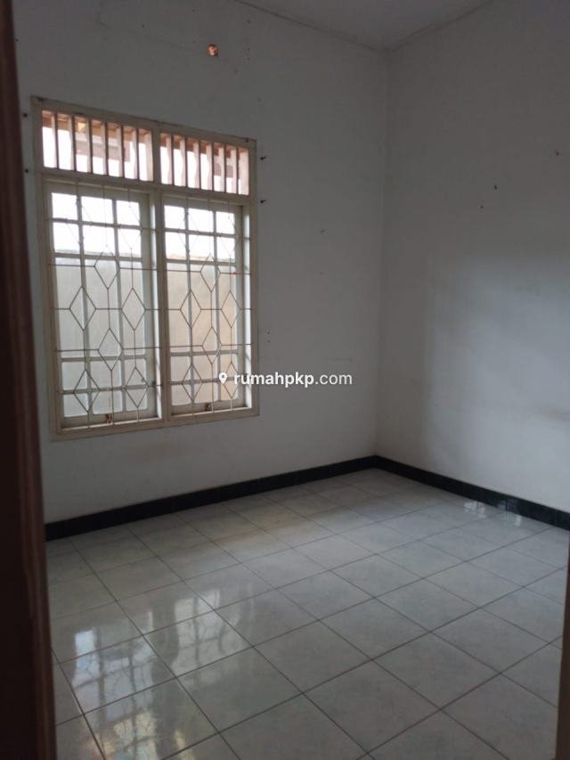 Rumah 7 KT di Selindung — Belakang SAMSAT, Kolam Ikan & Gazebo — foto 8