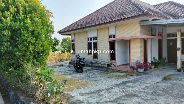 Rumah 3 KT di Gabek — Dekat Stadion, SPBU & KFC — foto 1