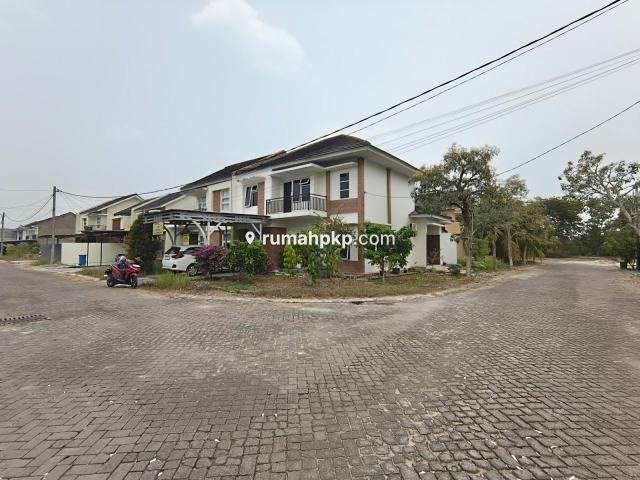 Rumah 2 Lantai 3 KT di Green Land Selindung — Posisi Hook — foto 2